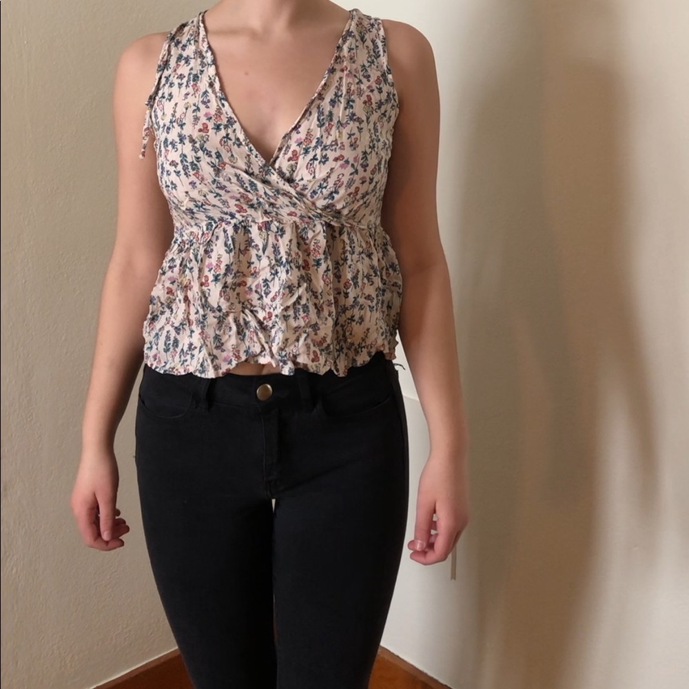 Floral Wrap Styled Lace Up Tank